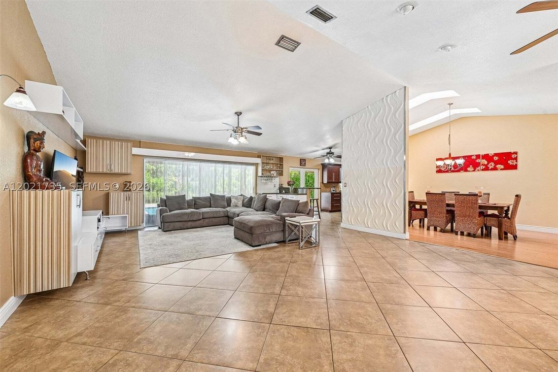 House in Coral Springs, Florida, United States 5 - 17960808