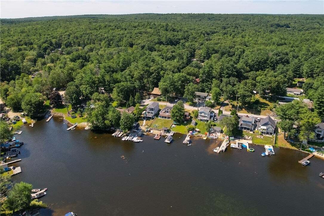 Casa a Glocester, Rhode Island, Stati Uniti 4 - 18697465