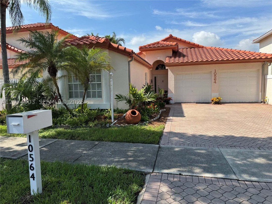 Casa en Doral, Florida, Estados Unidos 1 - 18697335
