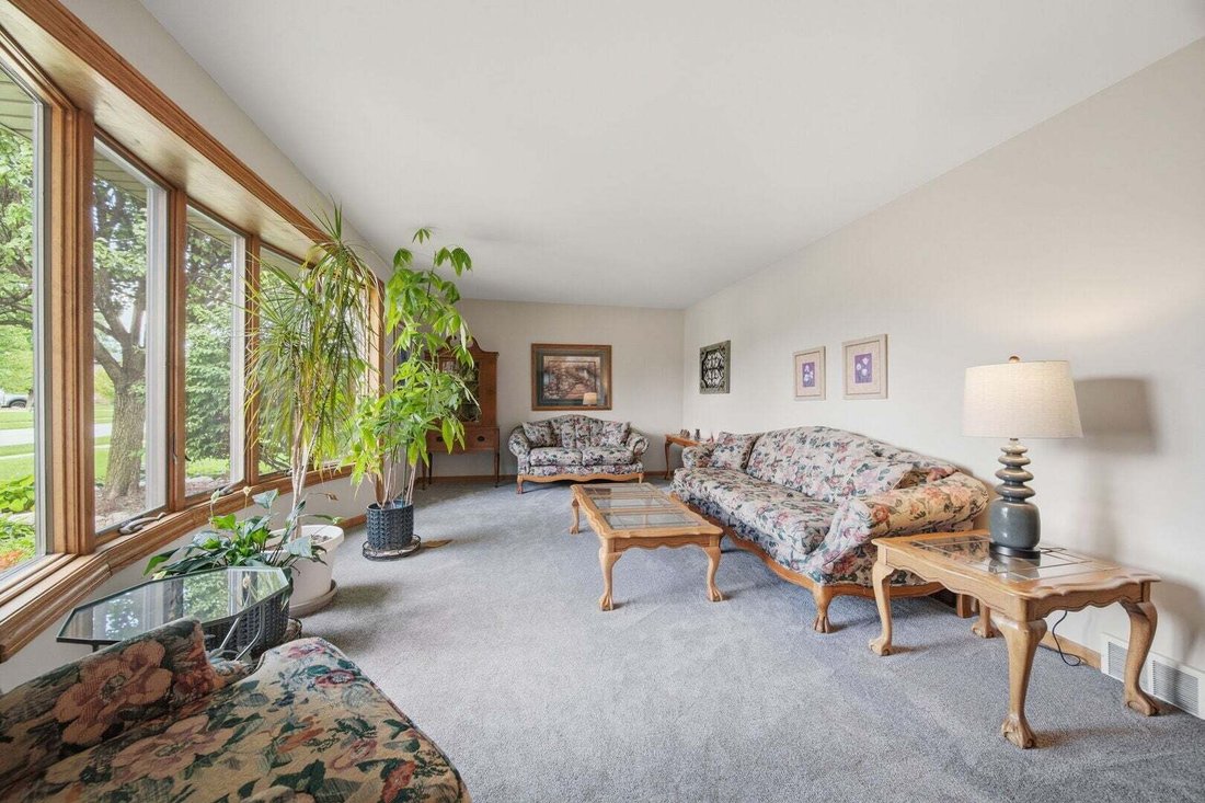 House in Orland Park, Illinois, United States 3 - 18697677