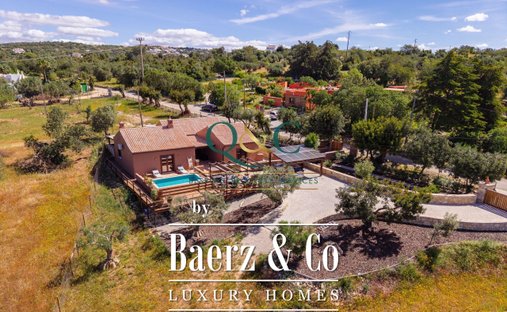 Country House in Santa Barbara de Nexe, Algarve, Portugal 1