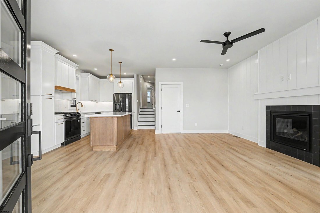 Condo in Ocean City, New Jersey, United States 5 - 18698138