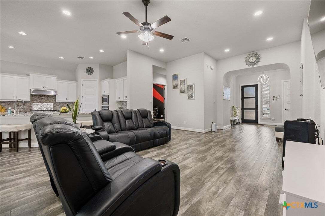 House in Pflugerville, Texas, United States 4 - 18696904