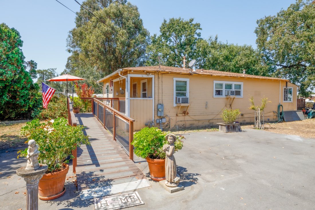 Casa a Santa Rosa, California, Stati Uniti 3 - 18393838