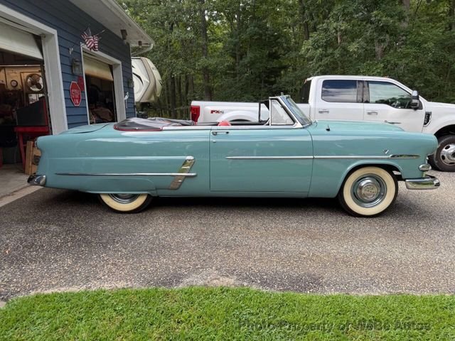 Ford Sunliner in Calverton, NY, United States 5 - 18697420