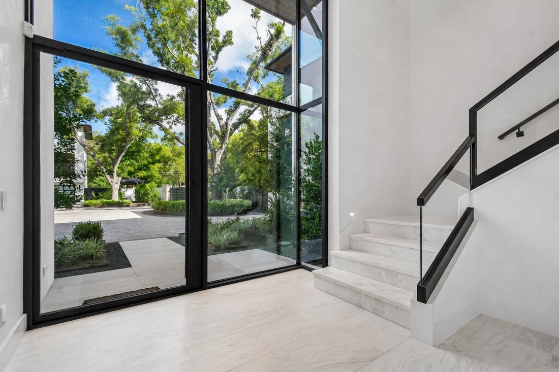 Condo in Austin, Texas, United States 5 - 18697843