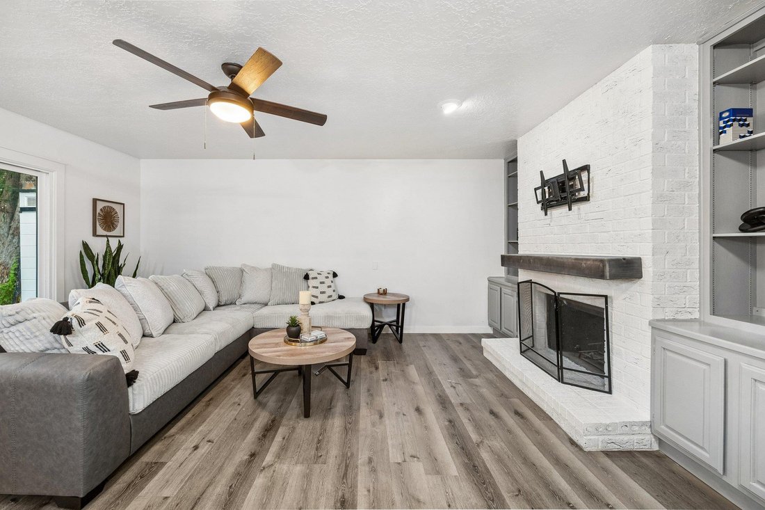 House in Houston, Texas, United States 3 - 18697844