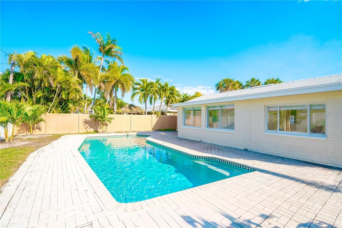House in St. Pete Beach, Florida, United States 5 - 18697615