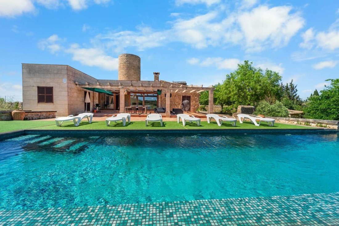 Finca en Felanich, Islas Baleares, España 1 - 18697873