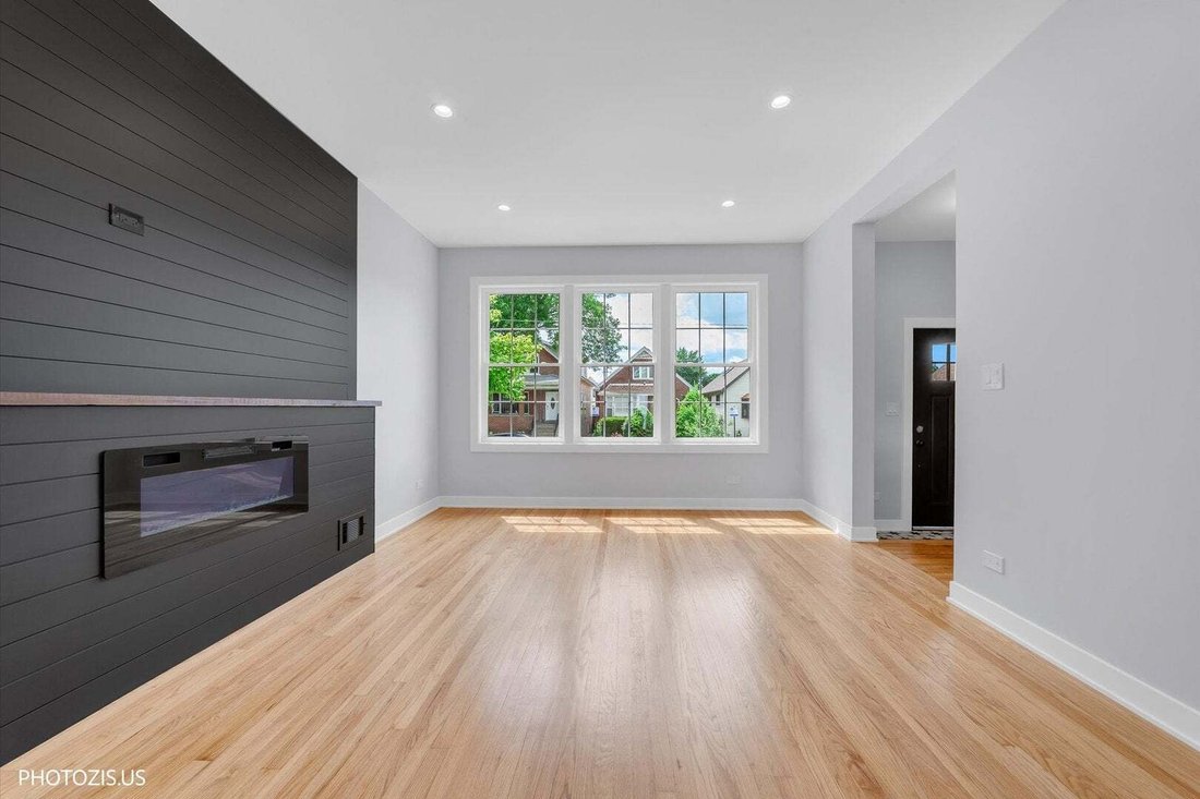 House in Chicago, Illinois, United States 5 - 18697772