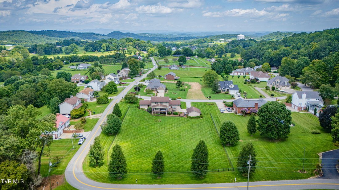House in Blountville, Tennessee, United States 5 - 18696681
