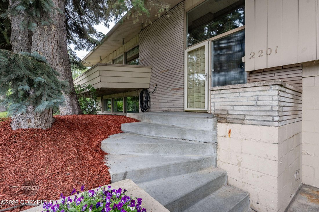 House in Anchorage, Alaska, United States 4 - 18697557
