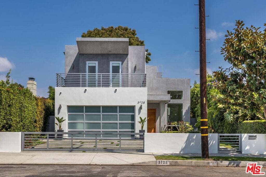 House in Los Angeles, California, United States 1 - 18697053
