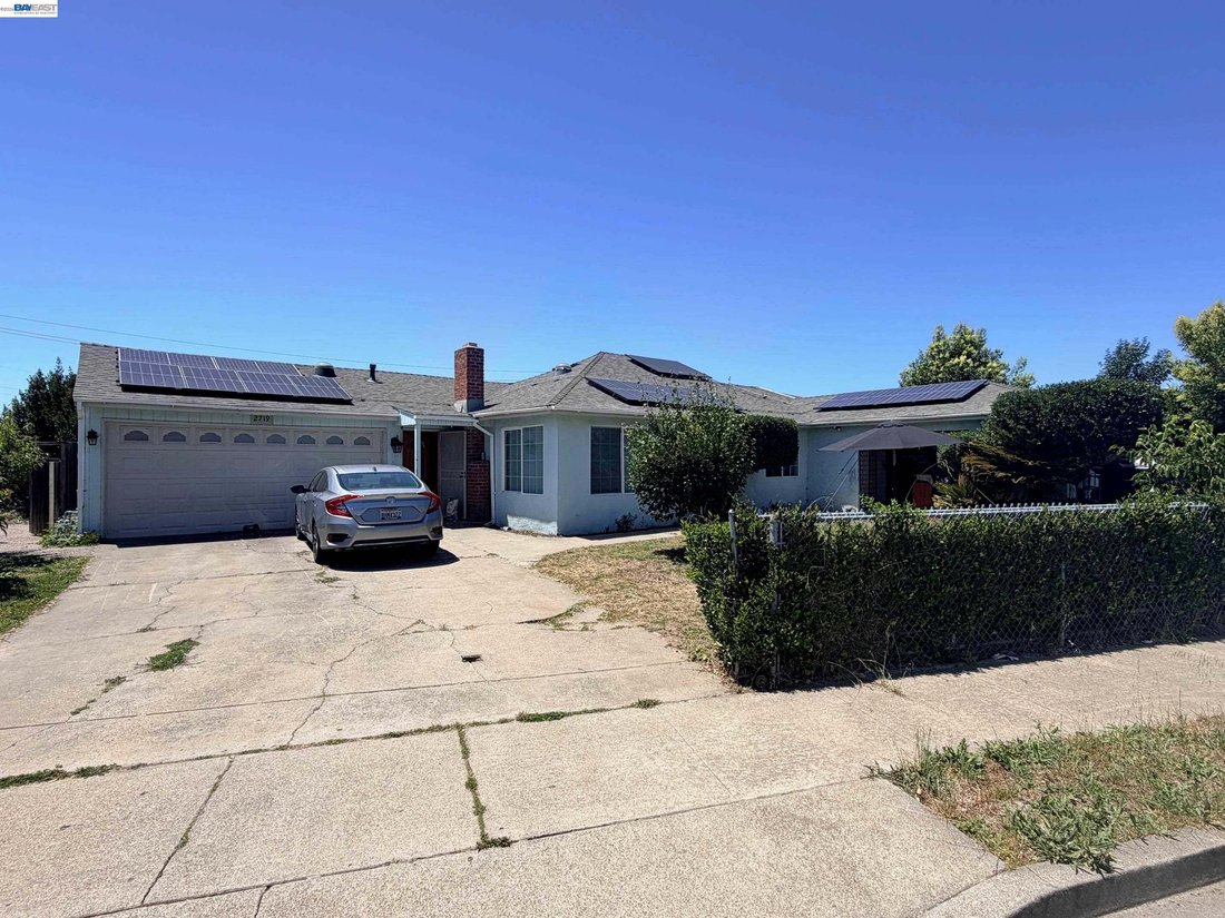 House in East Palo Alto, California, United States 1 - 18697932