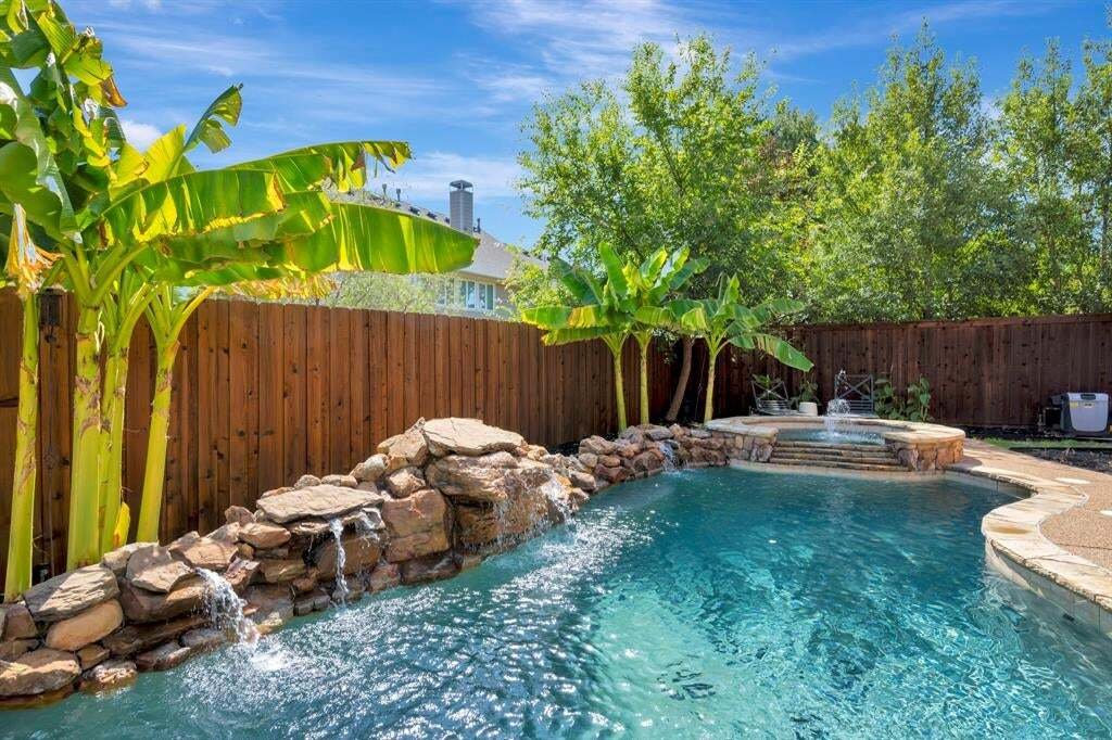 House in Flower Mound, Texas, United States 1 - 18698509
