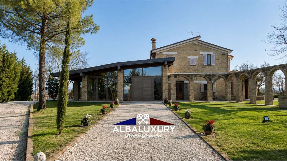 Villa in Pitigliano, Tuscany, Italy 2 - 16726075