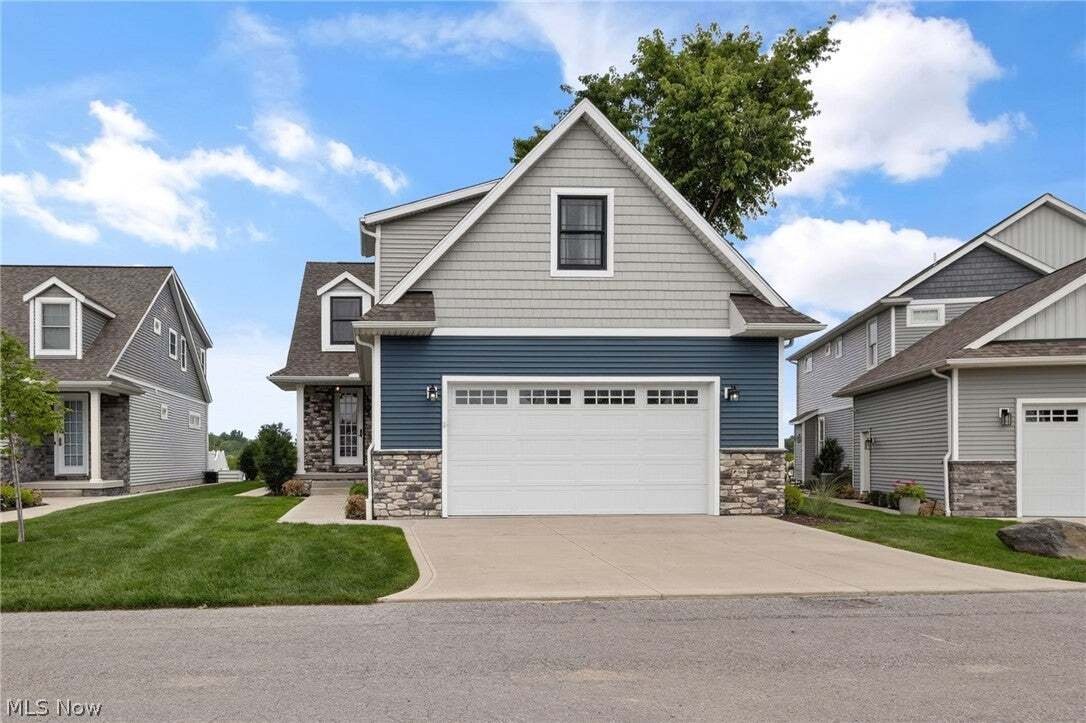 Condo in Port Clinton, Ohio, United States 2 - 18697508