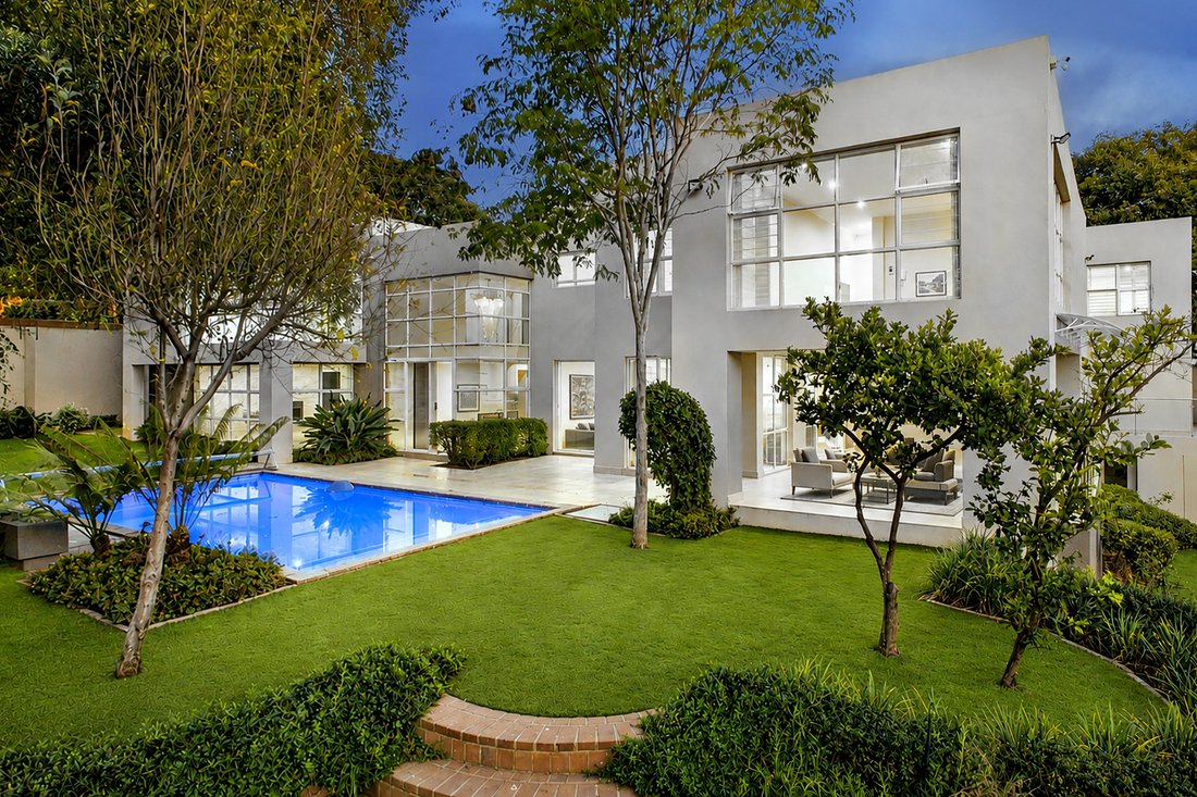House in Duxberry, Benmore Gardens, Gauteng 4 - 18696430