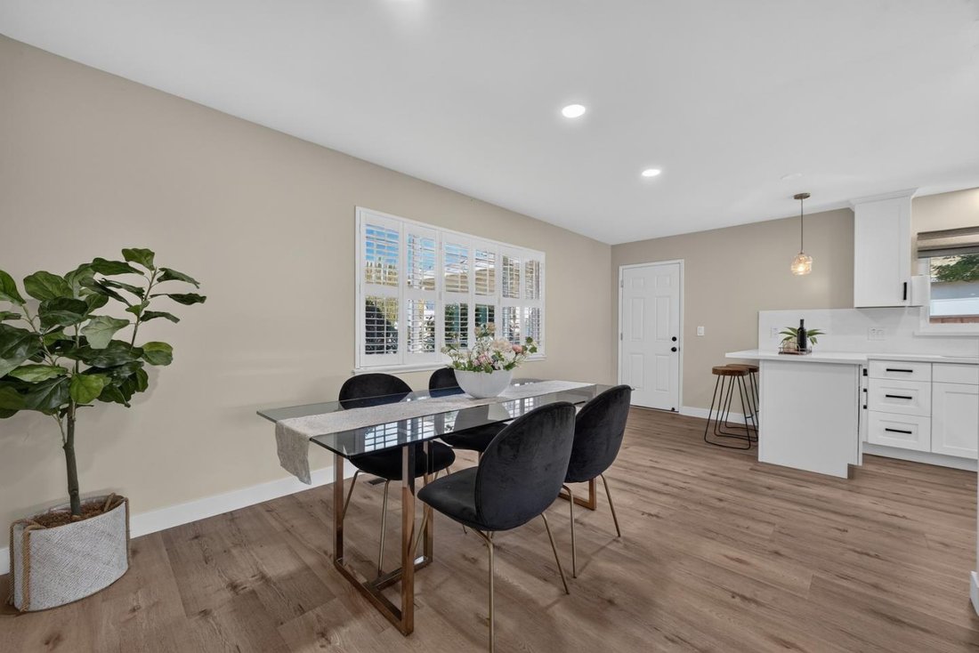 House in Mountain View, California, United States 5 - 18697930