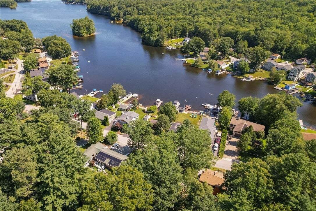 Casa a Glocester, Rhode Island, Stati Uniti 3 - 18697465