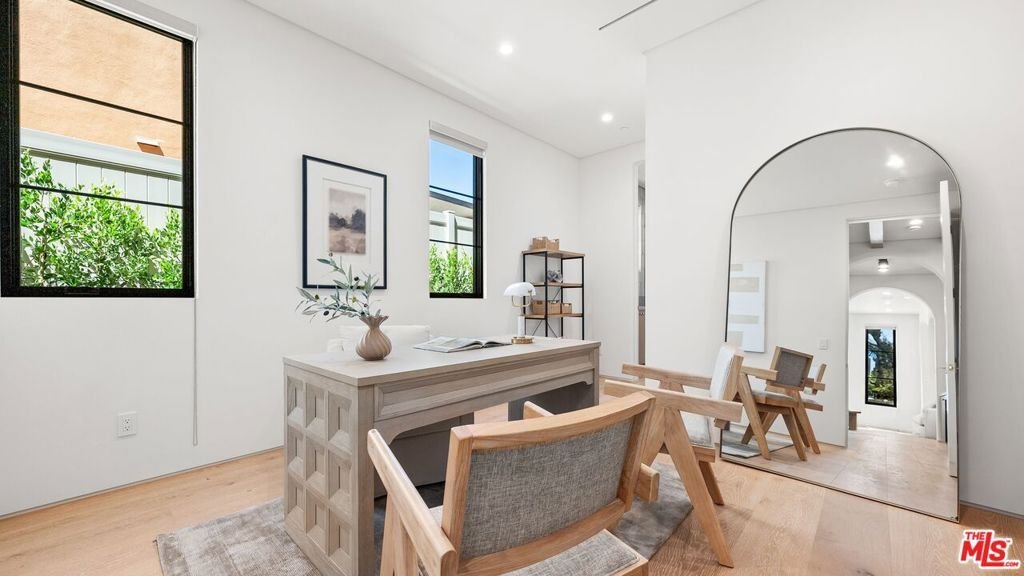House in Los Angeles, California, United States 5 - 18697041