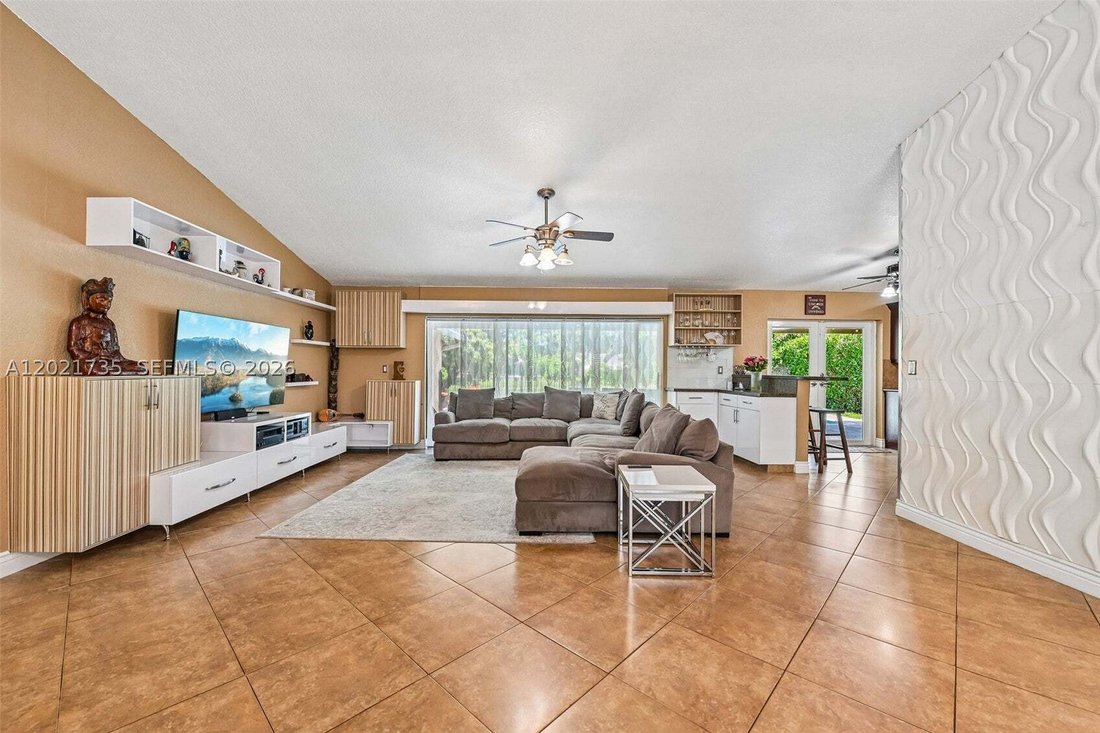 House in Coral Springs, Florida, United States 4 - 17960808