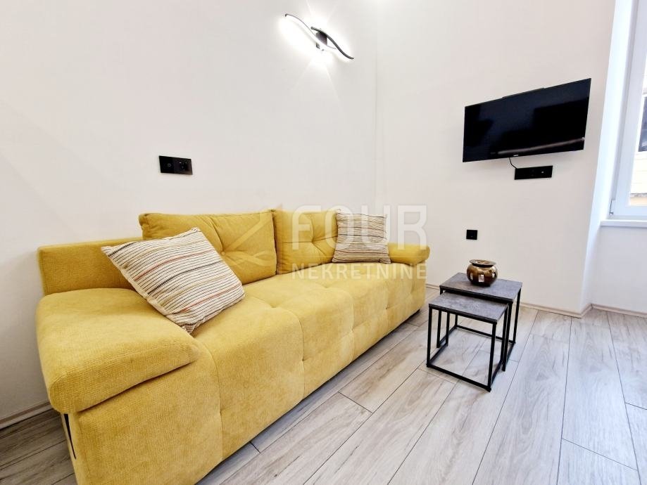 Apartment in Mjesni odbor Luka, Grad Rijeka, Primorje-Gorski Kotar County 4 - 18697842
