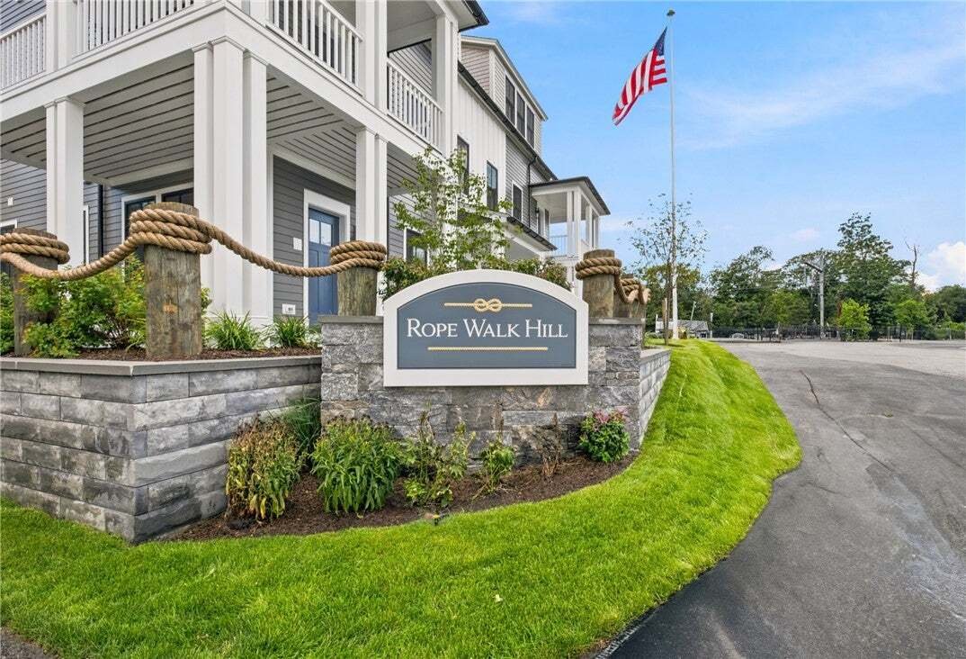 Condo in East Greenwich, Rhode Island, United States 1 - 18439043