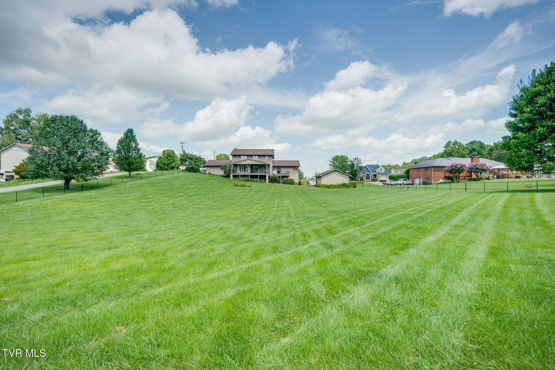 House in Blountville, Tennessee, United States 4 - 18696681