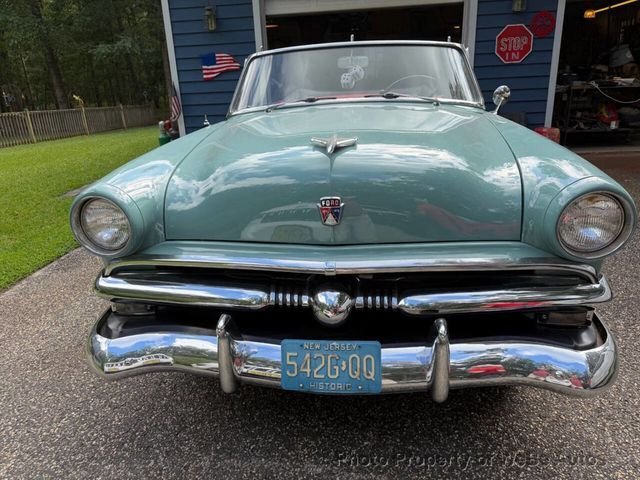 Ford Sunliner in Calverton, NY, United States 3 - 18697420