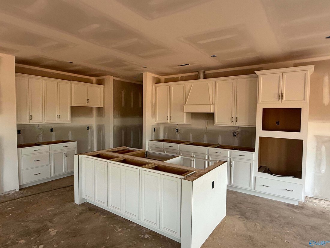 House in Redstone Arsenal, Alabama, United States 2 - 18696962