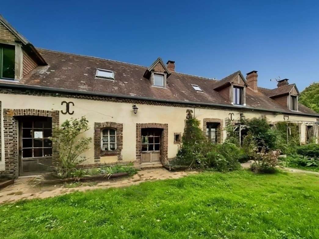 Land in Saint-Aquilin-de-Corbion, Normandy, France 2 - 18696409