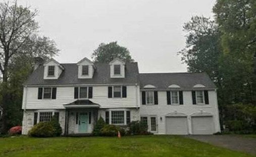 House in West Hartford, Connecticut, United States 1