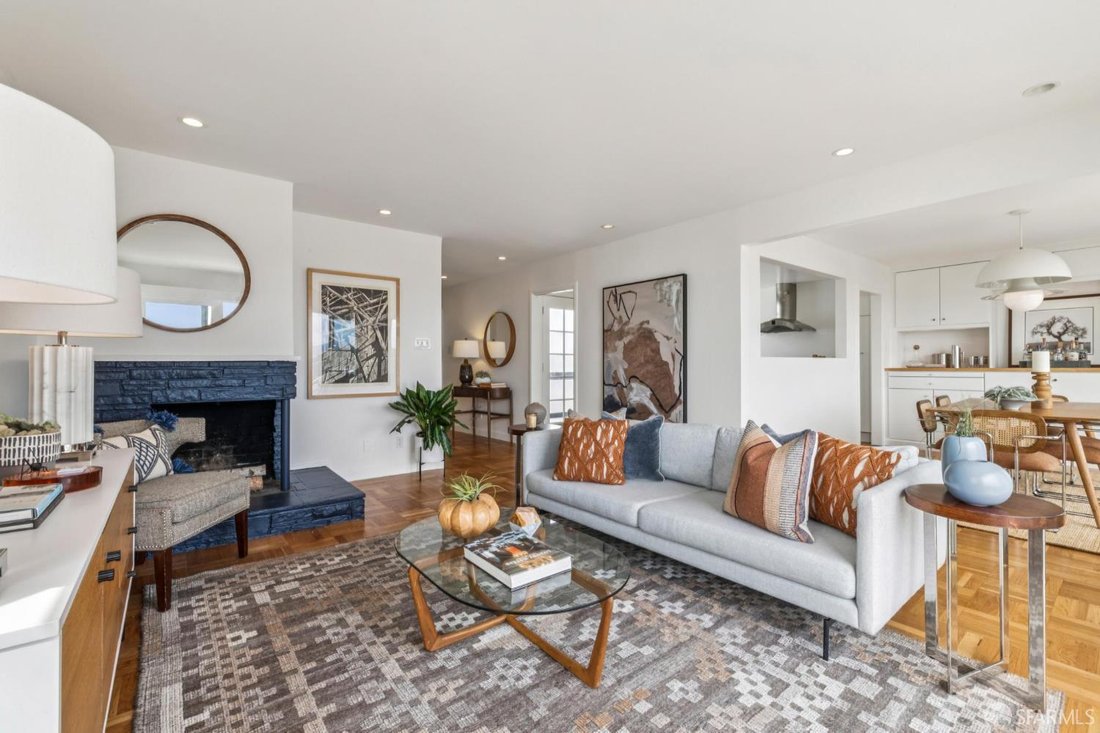 Condo in San Francisco, California, United States 5 - 18696810