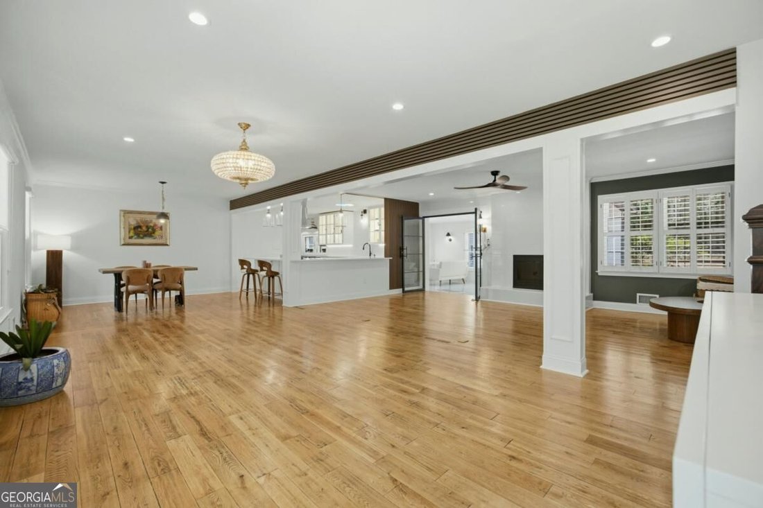 House in Dunwoody, Georgia, United States 5 - 18697991