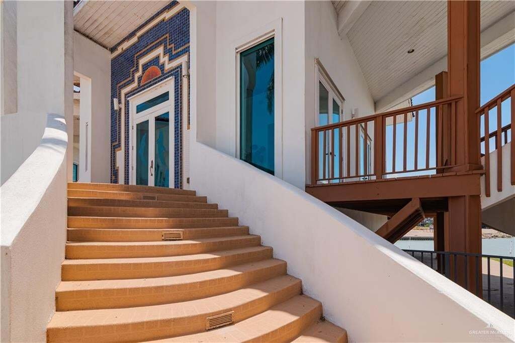 House in Port Isabel, Texas, United States 3 - 18696857