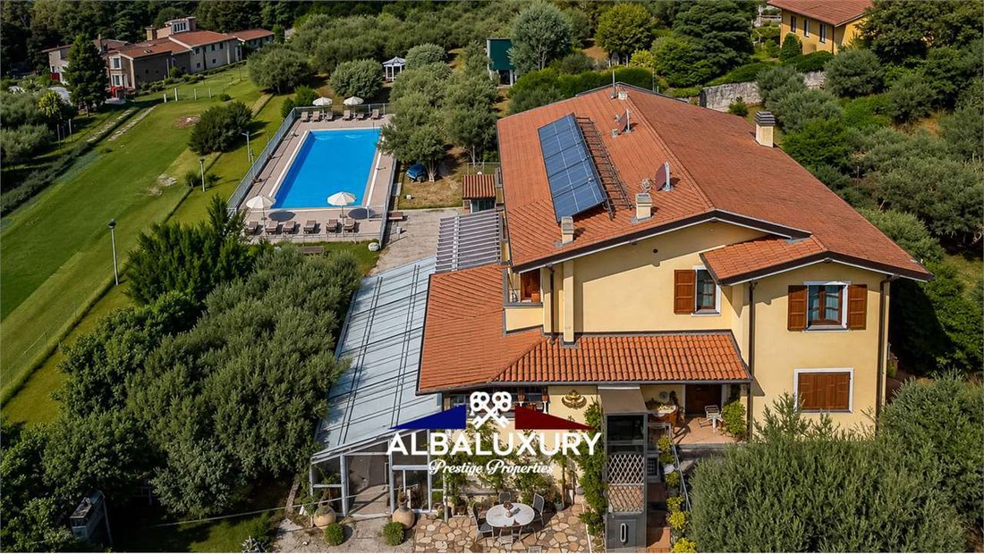 Villa en Camaiore, Toscana, Italia 2 - 16925192