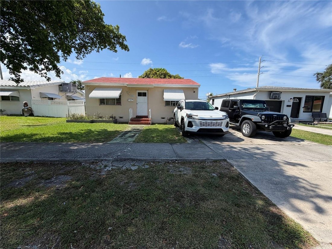 House in Hollywood, Florida, United States 1 - 18697609