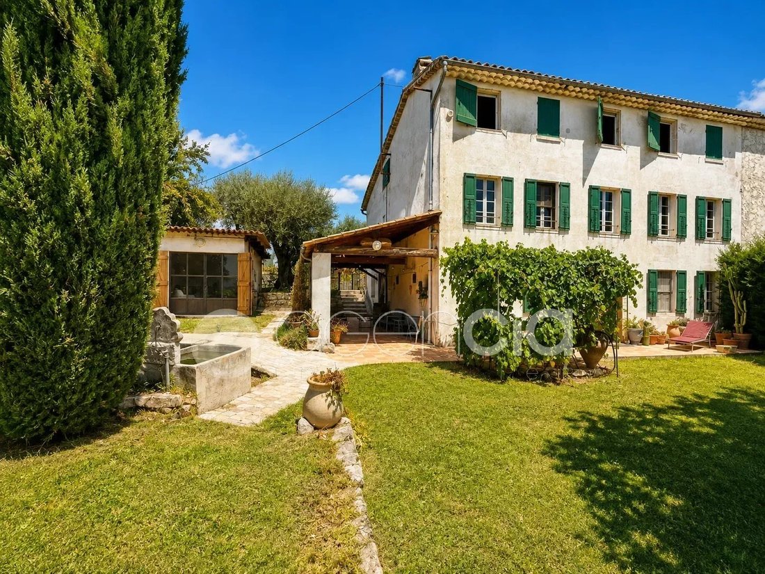 House in Grasse, Provence-Alpes-Côte d'Azur, France 1 - 18651926