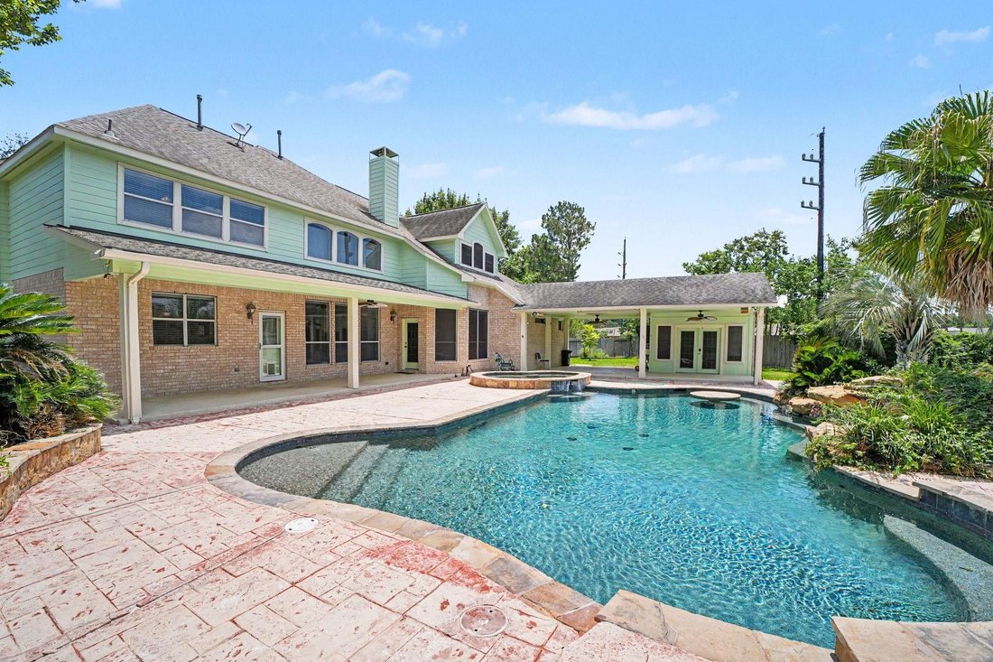 House in Tomball, Texas, United States 1 - 18698714