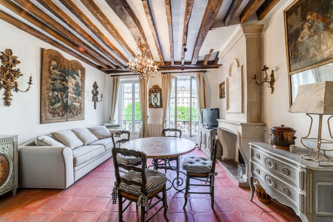 Apartment in Odéon, Paris 6e Arrondissement, Paris 1 - 18698612