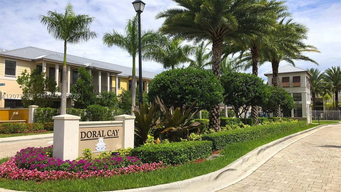Townhouse en Doral, Florida, Estados Unidos 1 - 18697313