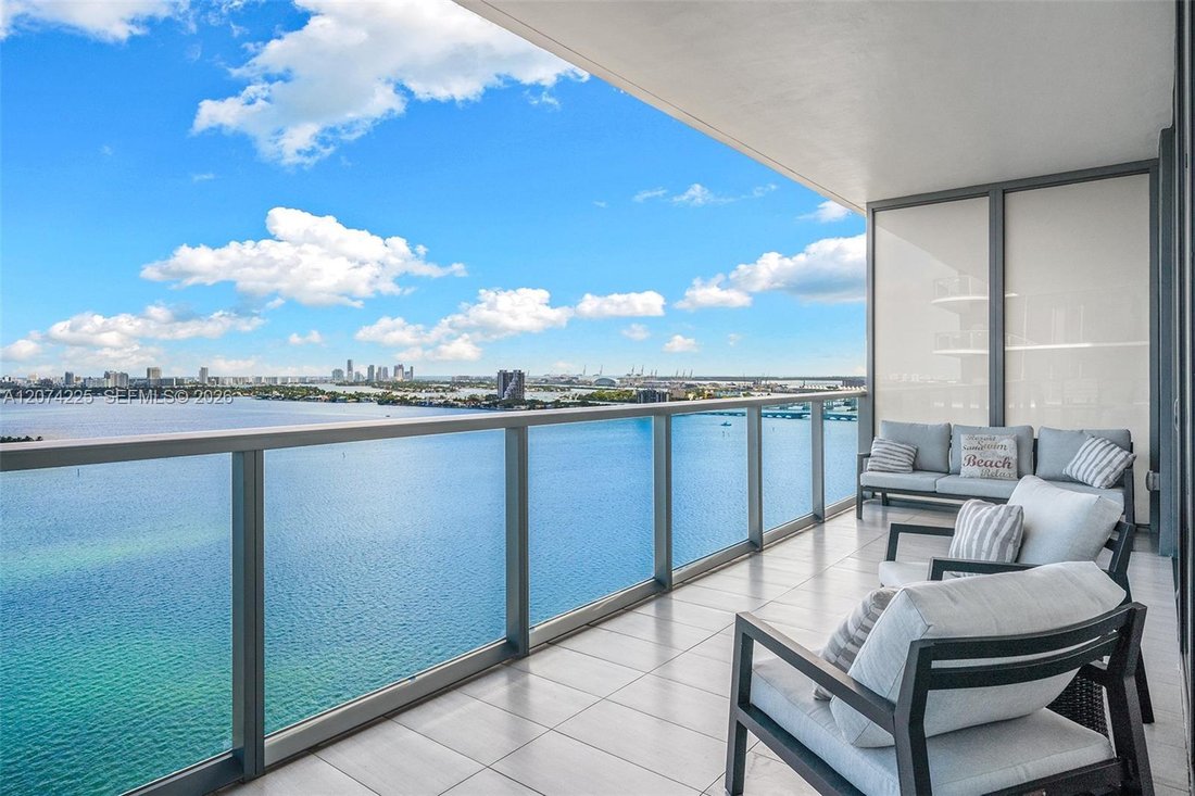 Condo in Miami, Florida, United States 5 - 18698898
