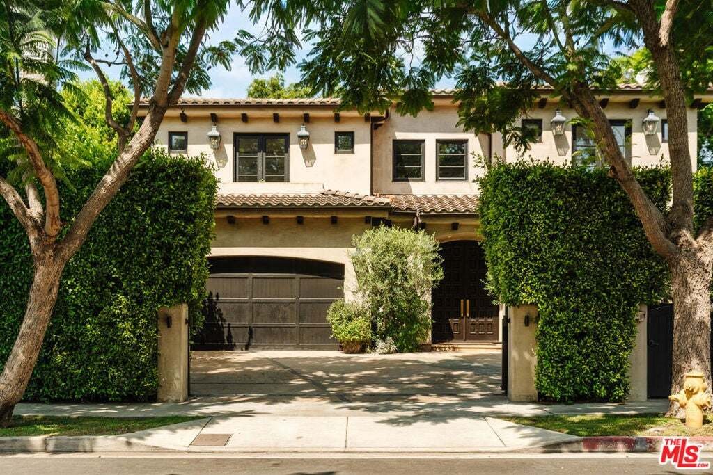 House in Los Angeles, California, United States 1 - 18697017
