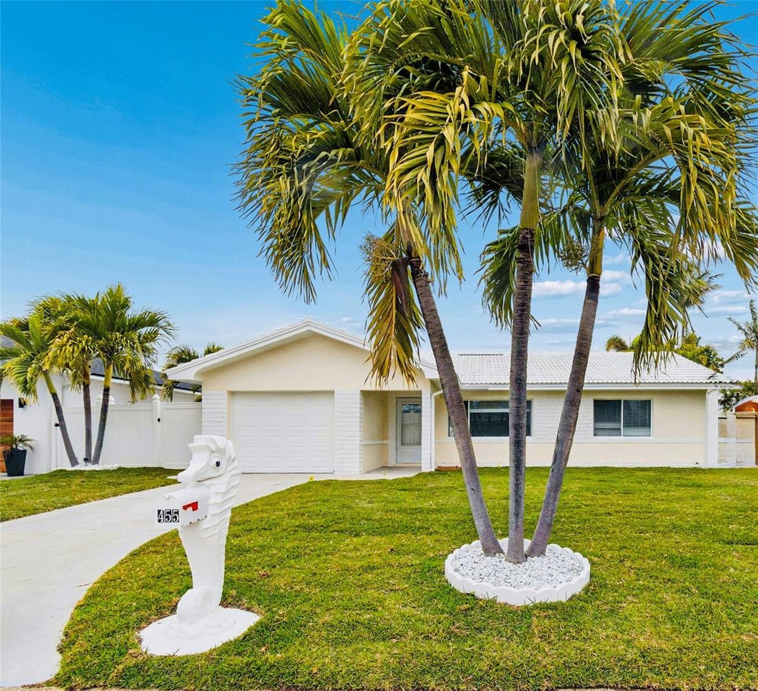 House in St. Pete Beach, Florida, United States 1 - 18697615