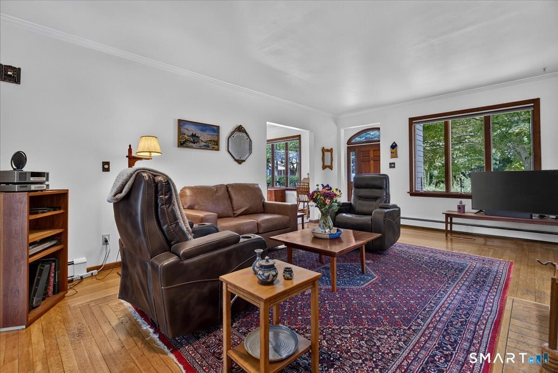 House in Milford, Connecticut, United States 3 - 18698948