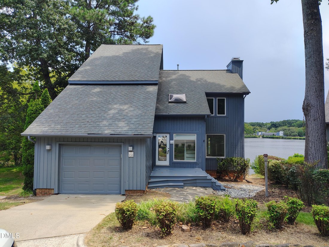 House in Cary, North Carolina, United States 1 - 18697484