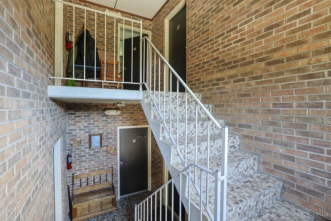 Apartment in Cincinnati, Ohio, United States 5 - 18696880