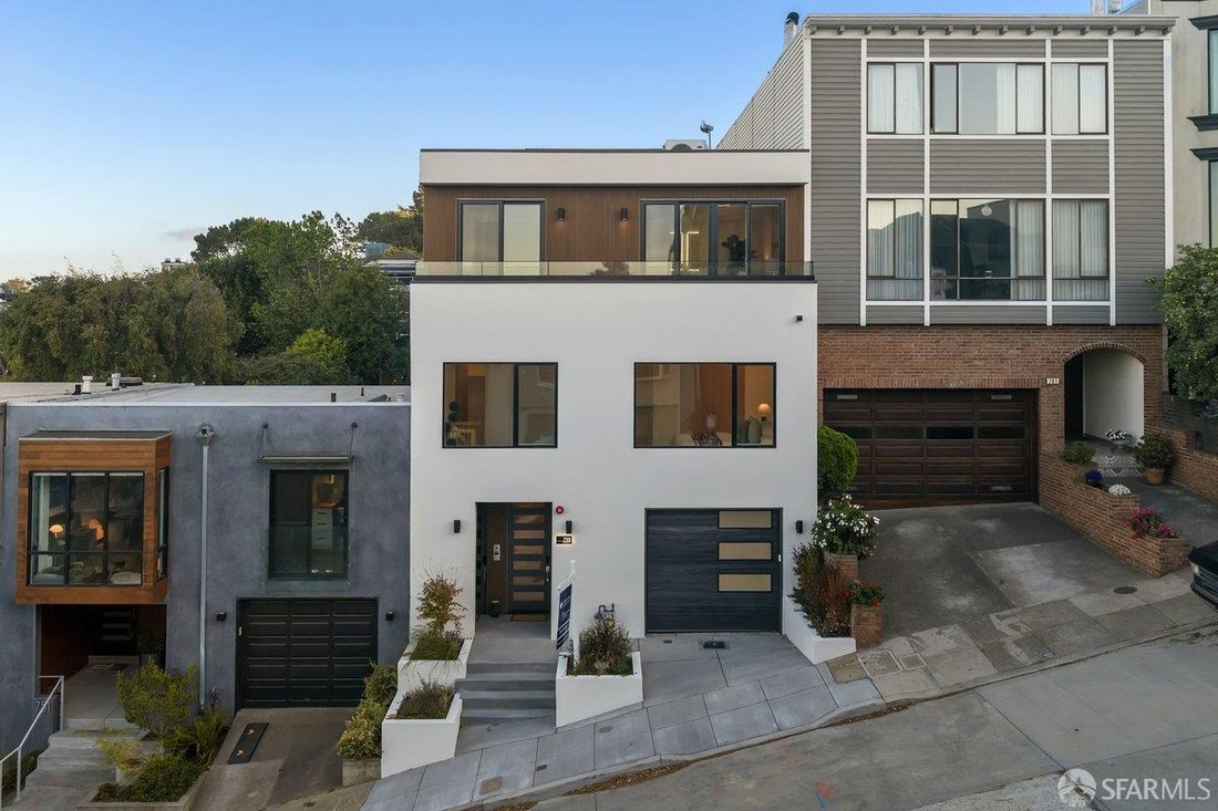 House in San Francisco, California, United States 2 - 18696820