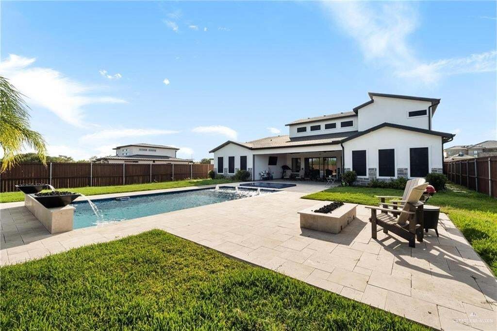 House in Harlingen, Texas, United States 4 - 18696841